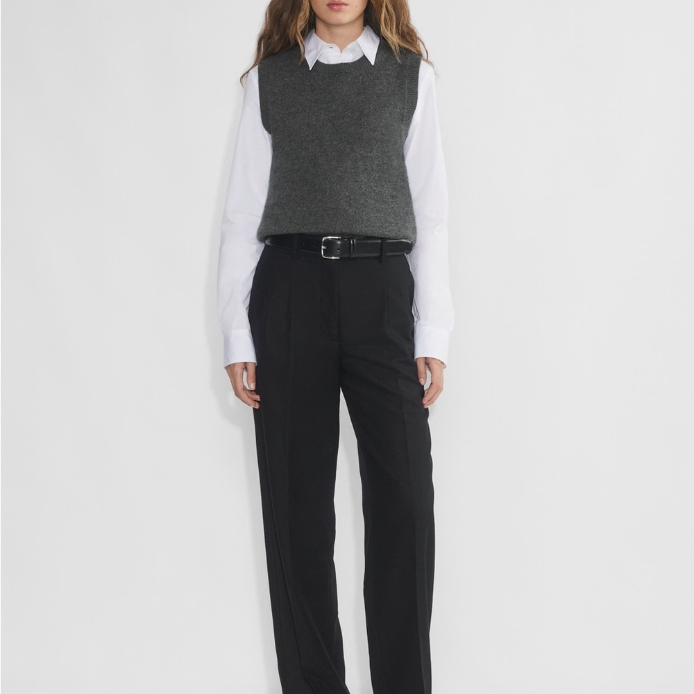 Aritzia effortless pants in black